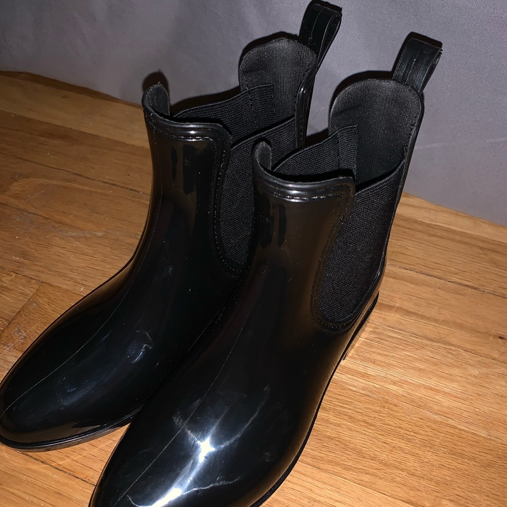 Black rain boots - Picture 9 of 12